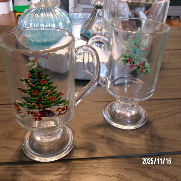SET 2 NIKKO CHRISTMAS PATTERN IRISH COFFEE CUPS MUGS GLASS -MINT - Picture 3 of 4